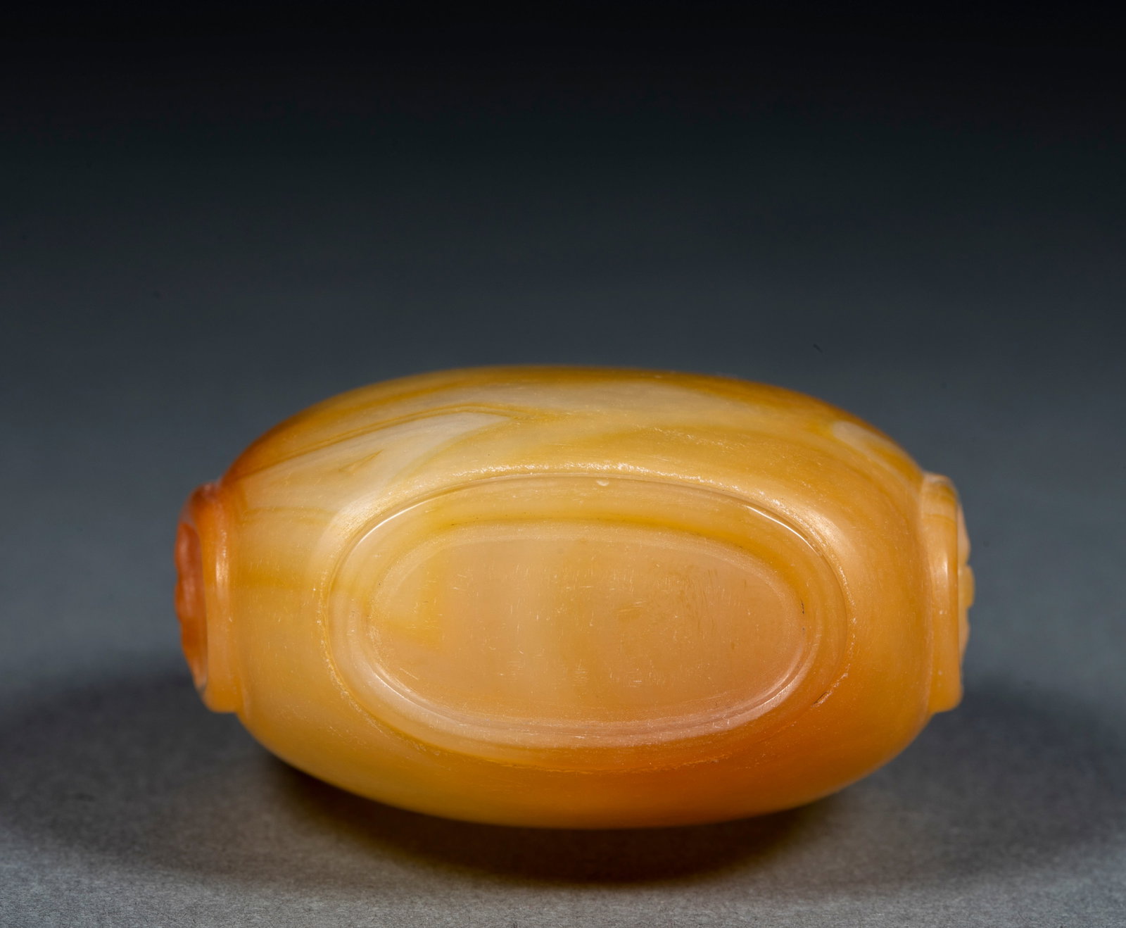 Agate animal ear snuff bottle - 10