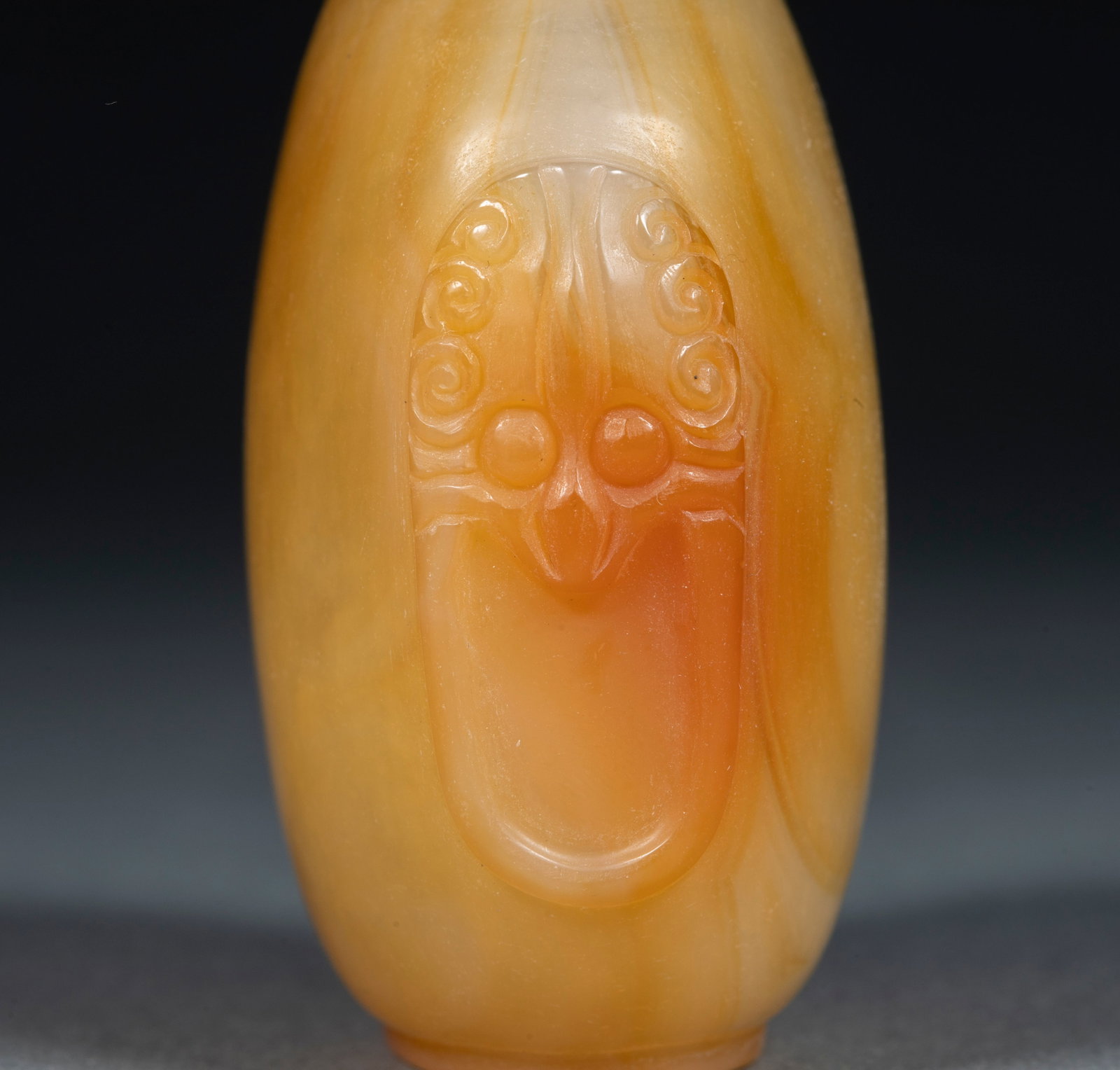 Agate animal ear snuff bottle - 5