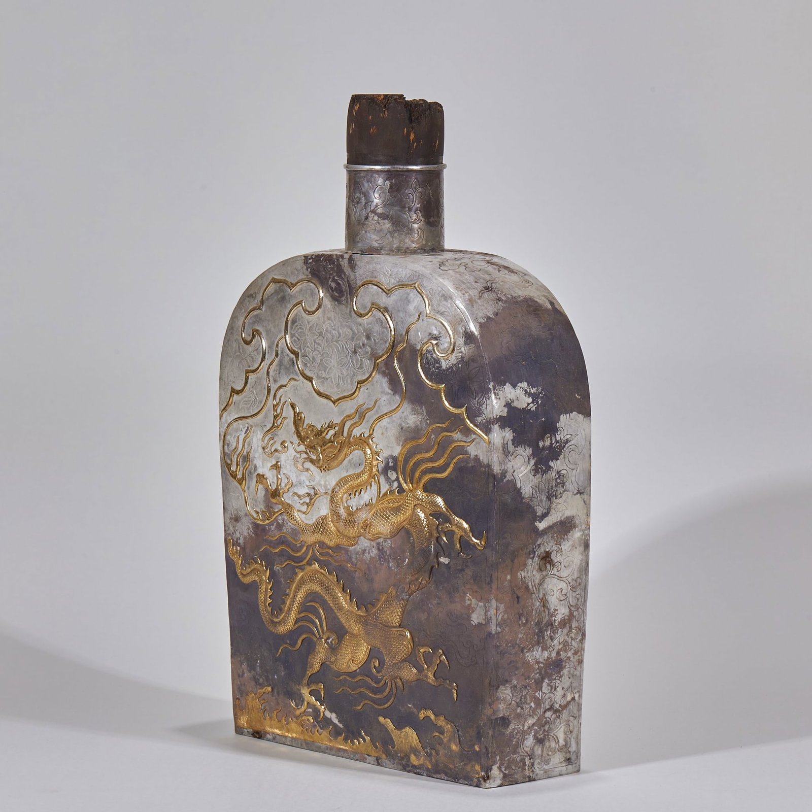Silver gilded dragon pattern bottle - 6