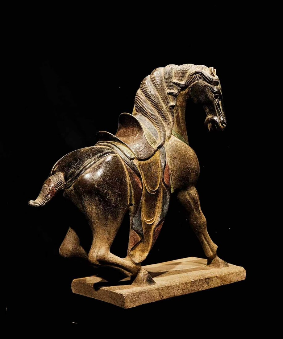 Bluestone painted stone horse - 3