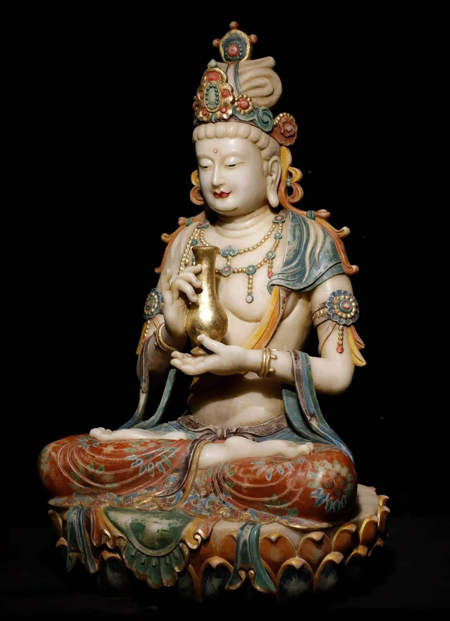 White marble painted Guanyin - 7