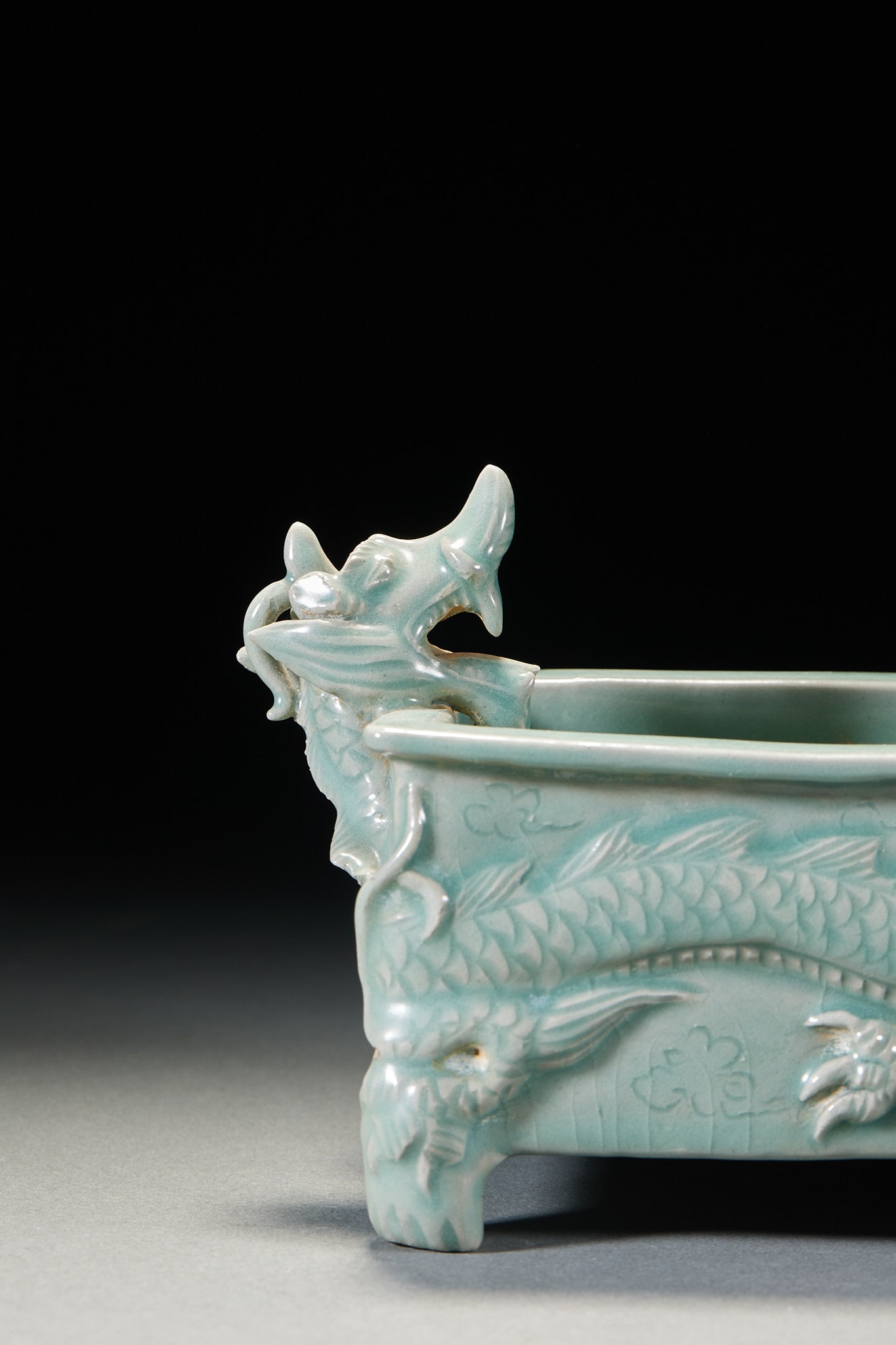 Celadon double dragon pattern four-legged square tripod - 8