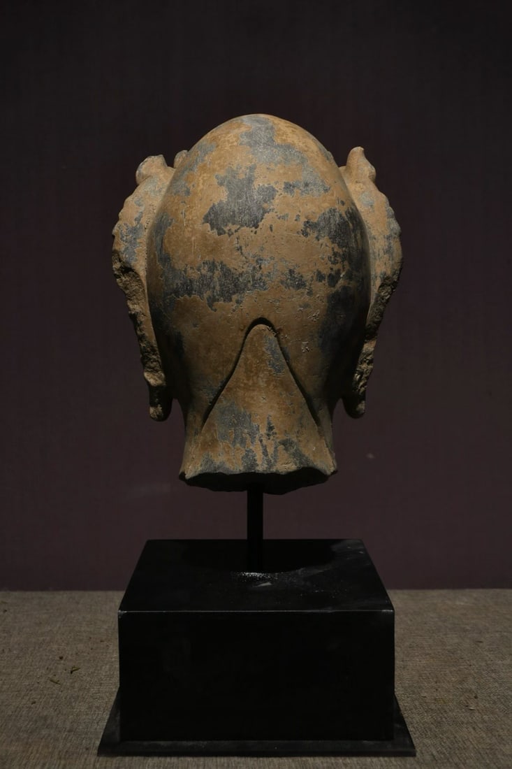 Gold-plated bodhisattva head - 8