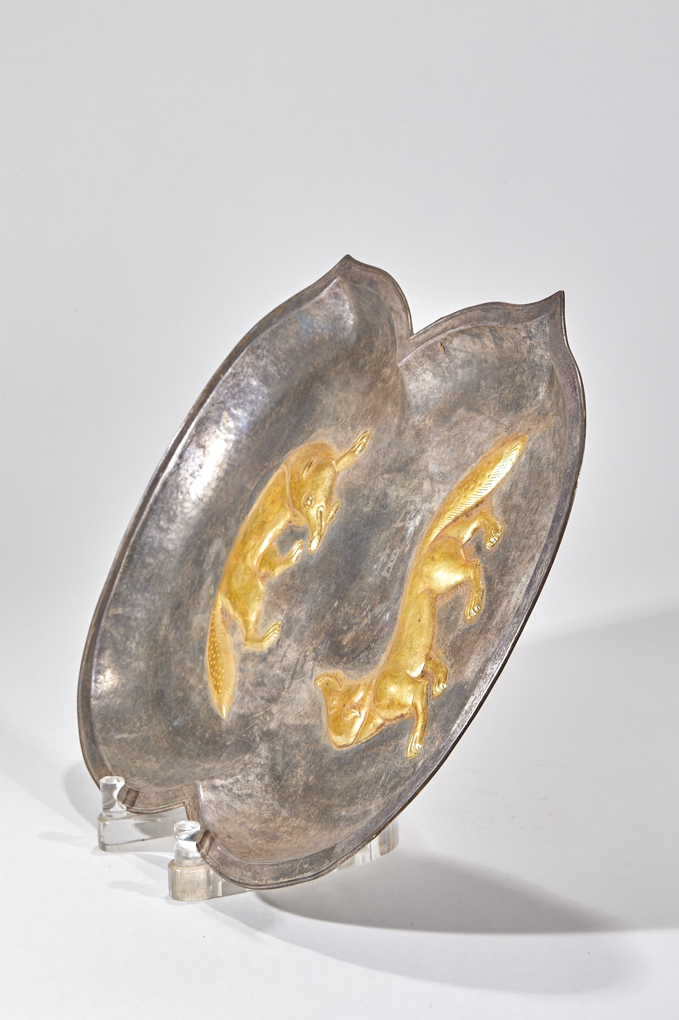 Silver-gilded fox plate - 5