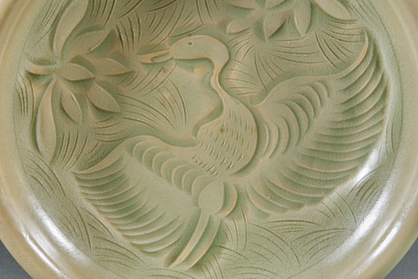 Yueyao crane pattern plate - 2