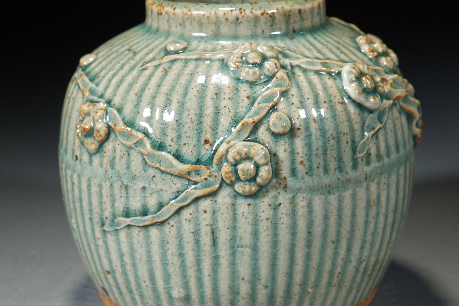 Jun kiln embossed flower jar - 2