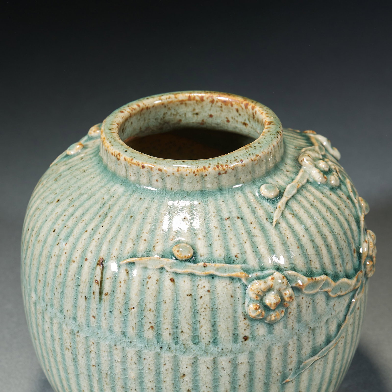 Jun kiln embossed flower jar - 6