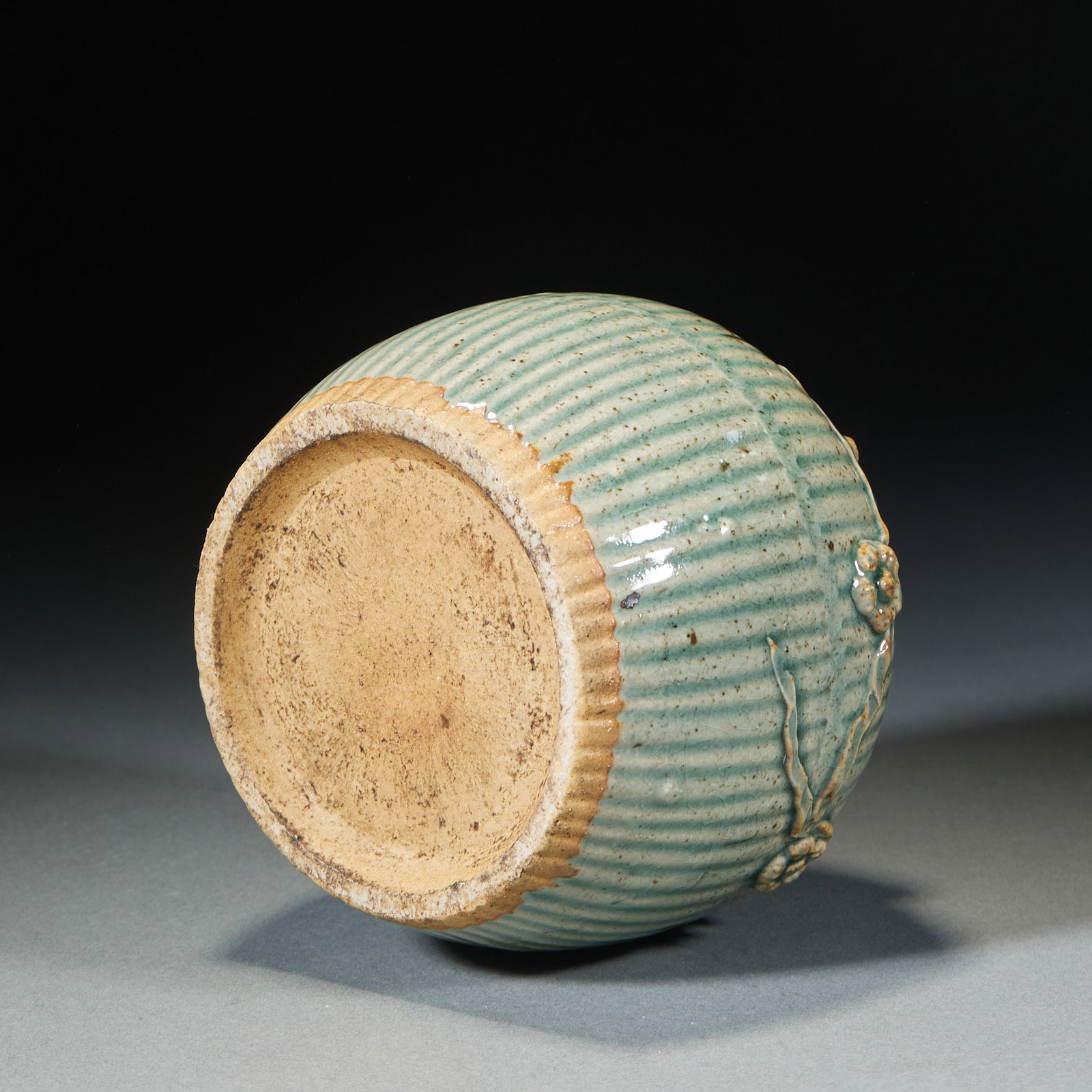 Jun kiln embossed flower jar - 7