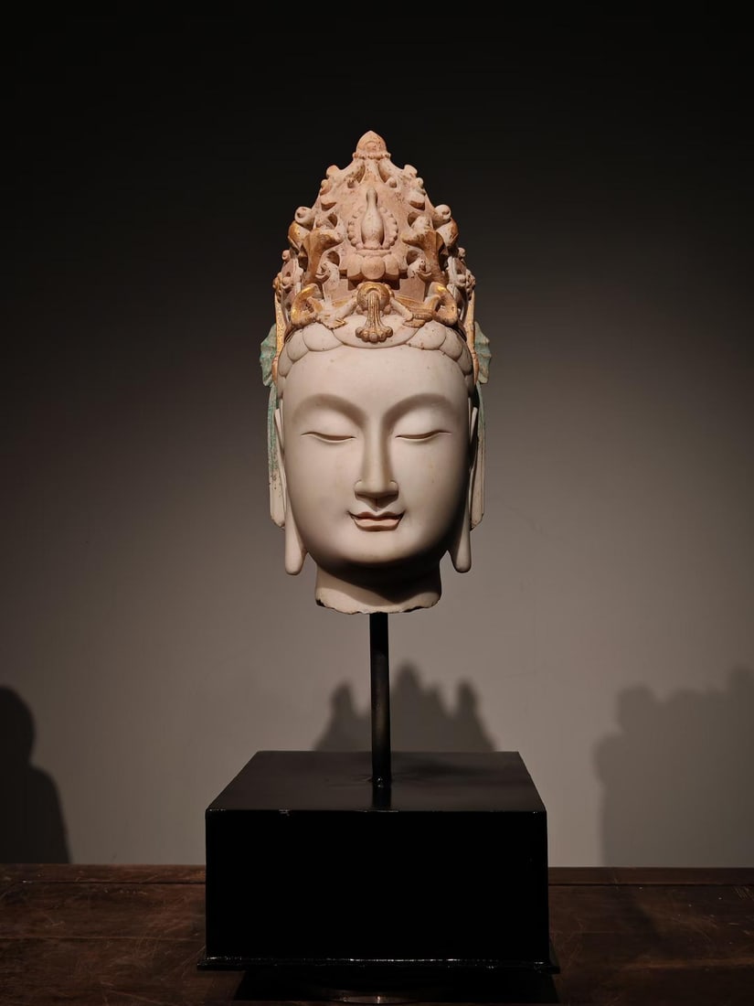 White marble painting trend to bodhisattva head (1 of 9)
