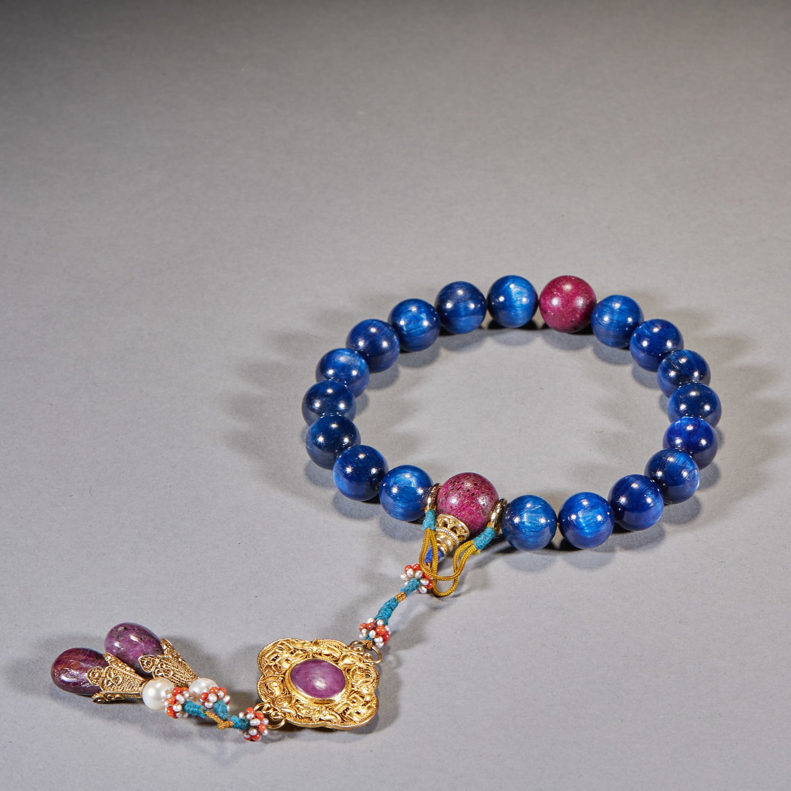 Gemstone Cat's-Eye Hand-Held Beads - 8