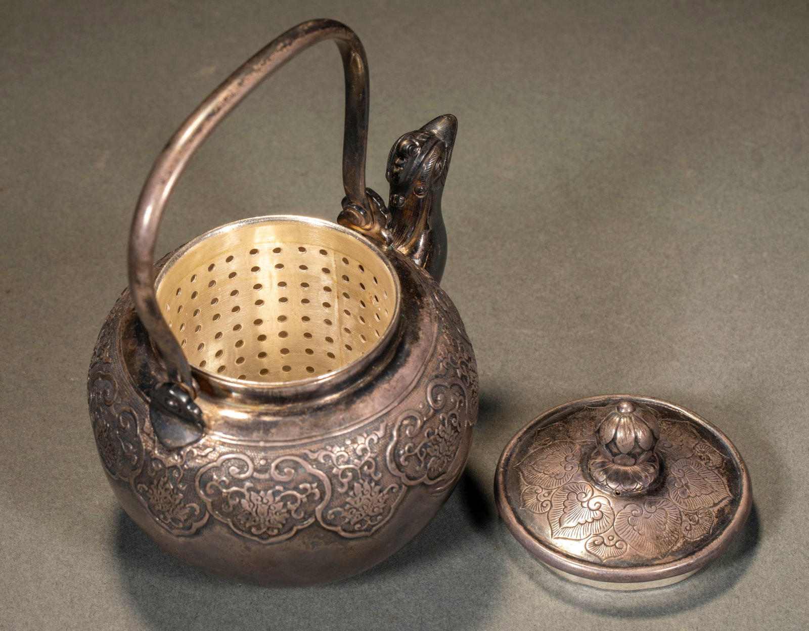 Qing Silver Phoenix-Head Flowering Ewer - 8