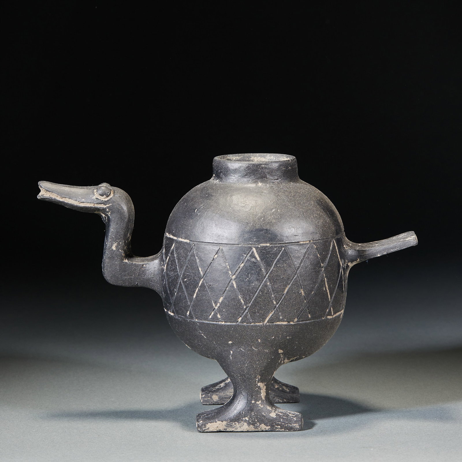 Black-Pottery Crane-Form Vessel - 2