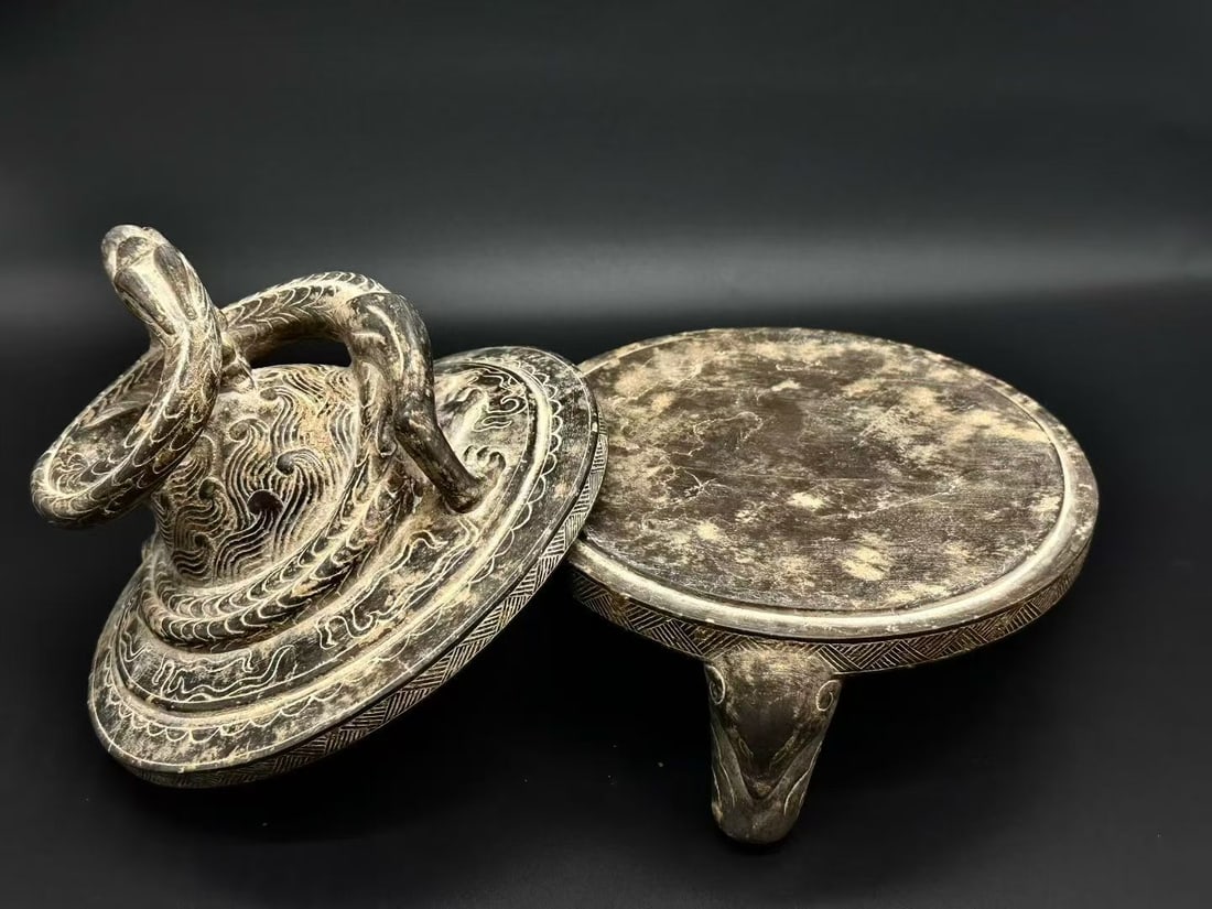 Grey-Stone Coiled-Dragon Inkstone - 8
