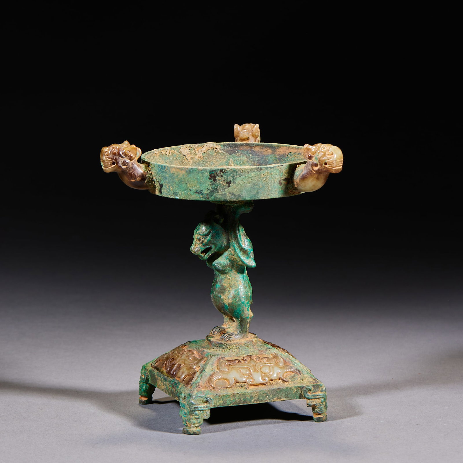 Inlaid-Gold-and-Silver Turquoise-Inset Divine-Bird Belt Hook (1 of 11)