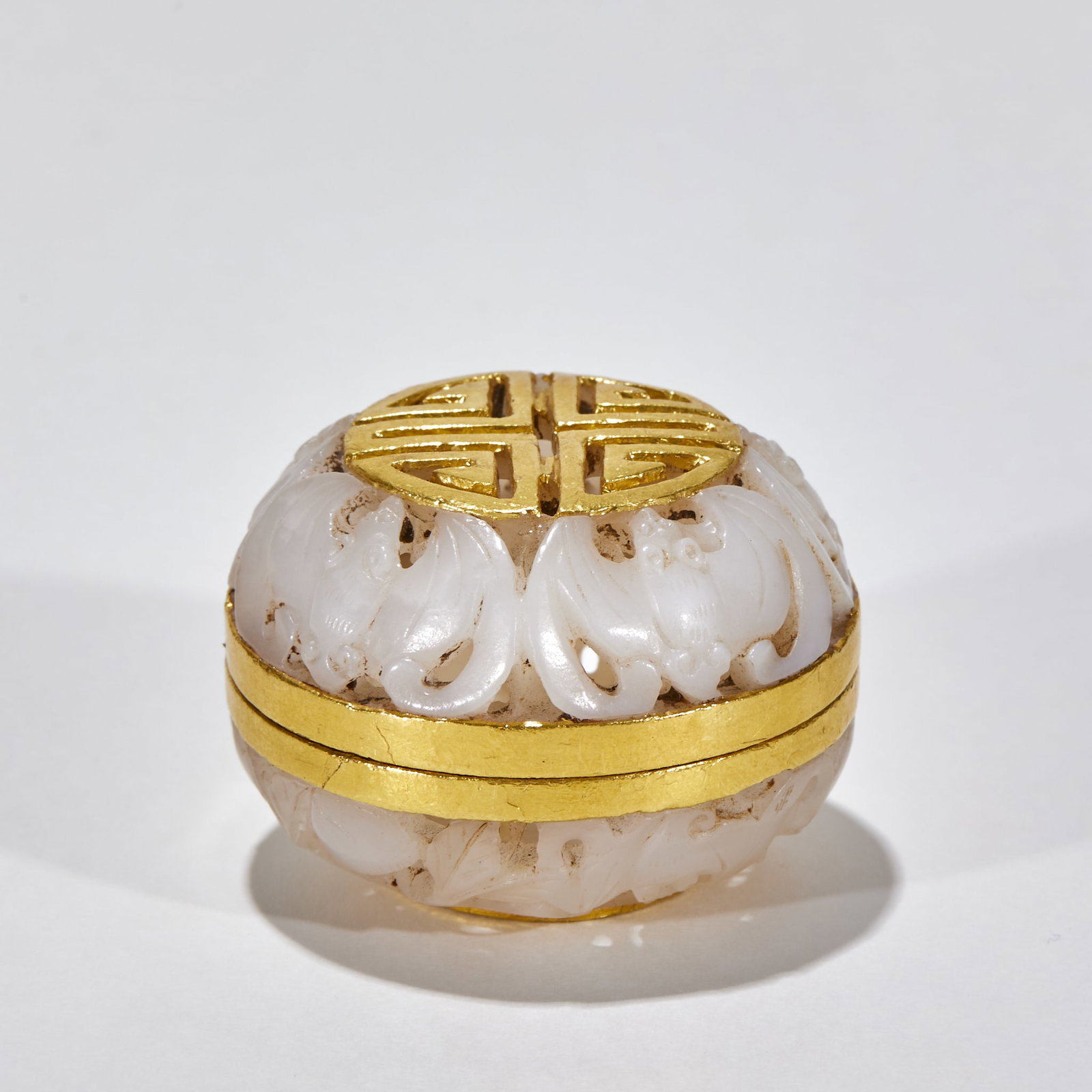 Hetian Jade Wrapped in Pure Gold Sachet Box (1 of 7)