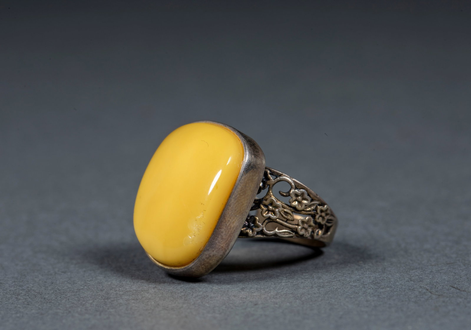 Amber Silver Ring (1 of 5)