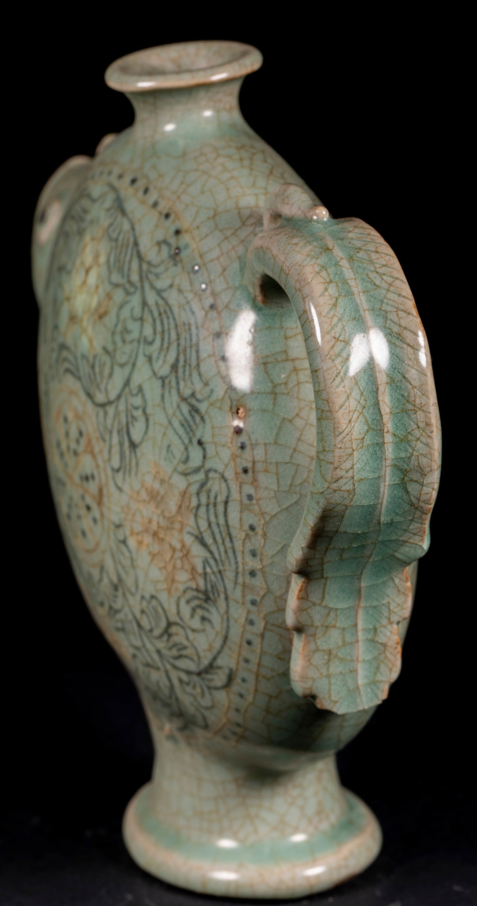 Goryeo Celadon Fish-Head Moon Flask - 11