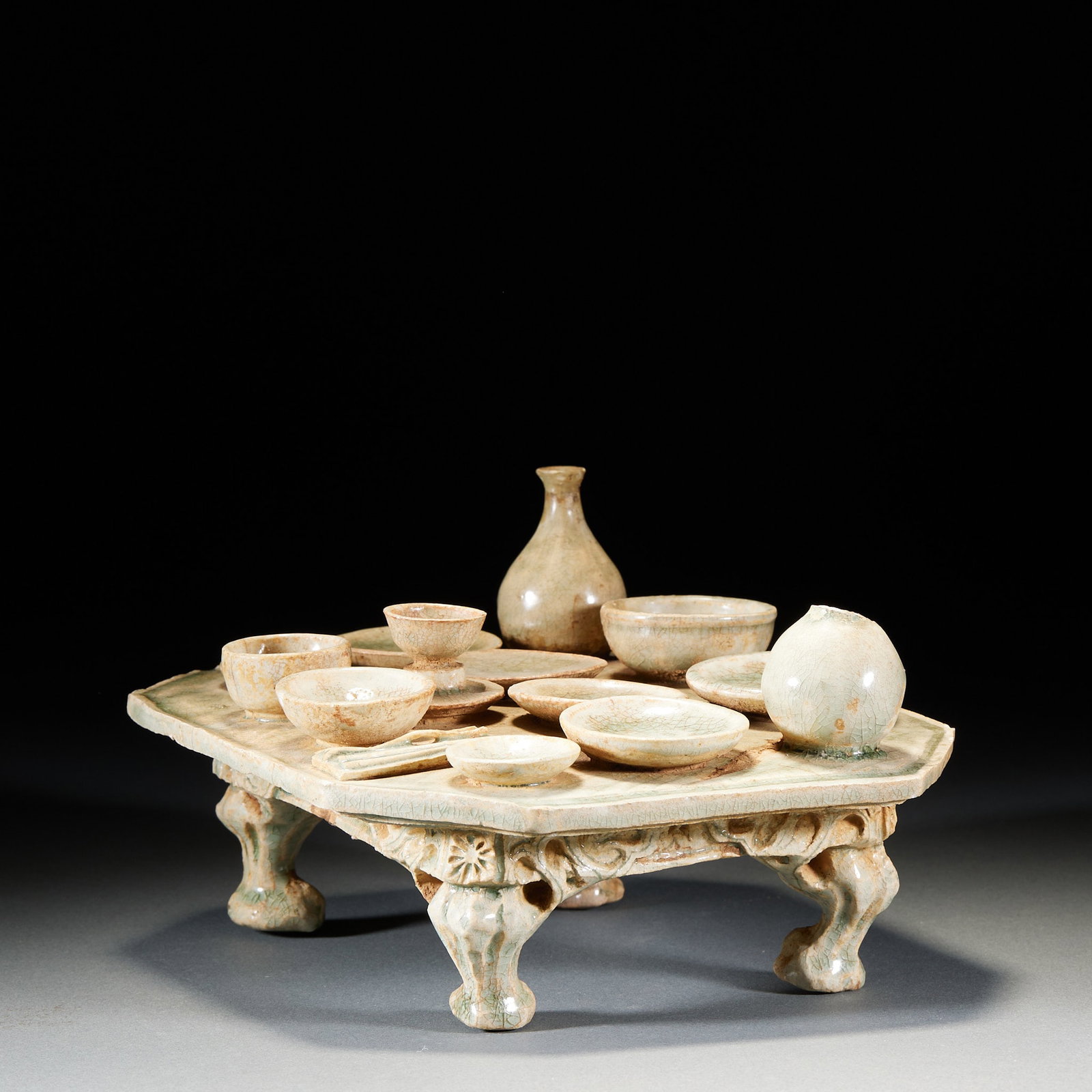 Celadon Porcelain Table and Dining Set (Offering Table) - 11