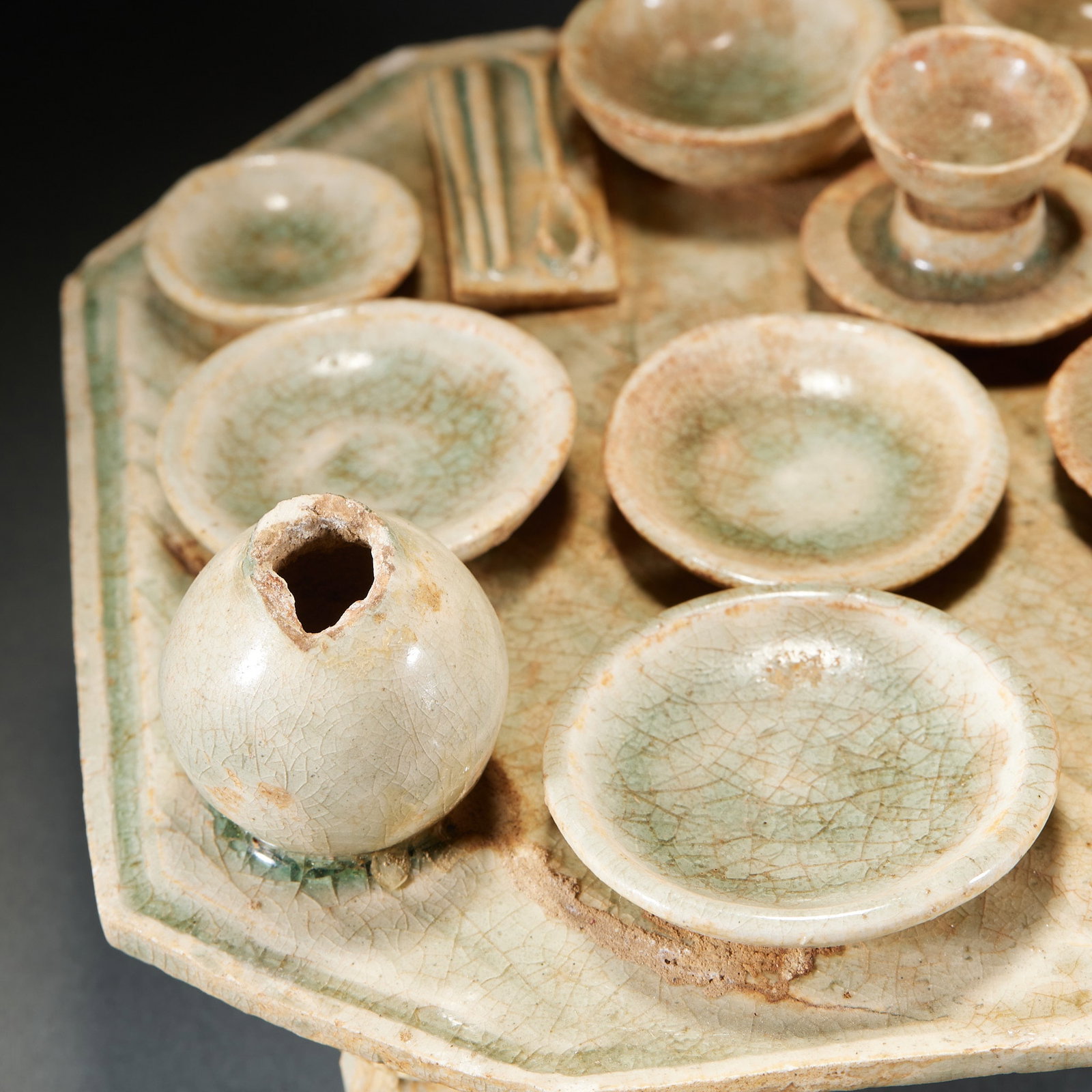 Celadon Porcelain Table and Dining Set (Offering Table) - 9