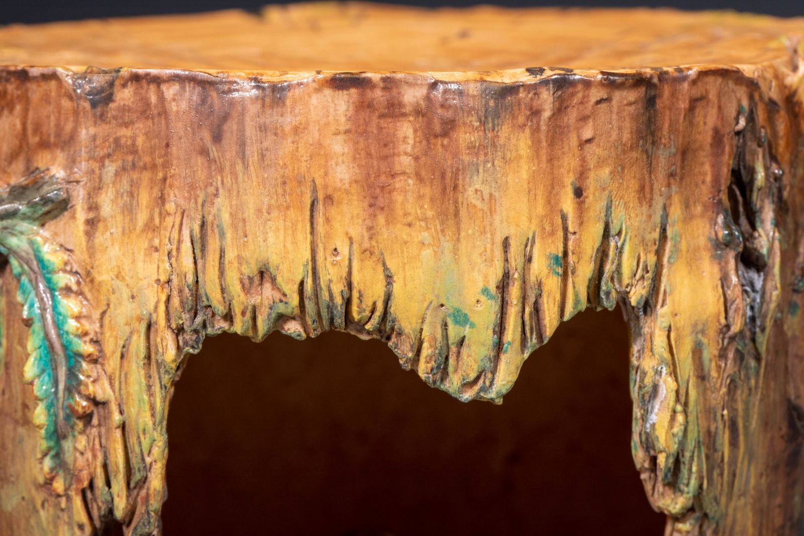 Bogus-Ware Tree-Stump Concealed-Arhat Shrine - 2