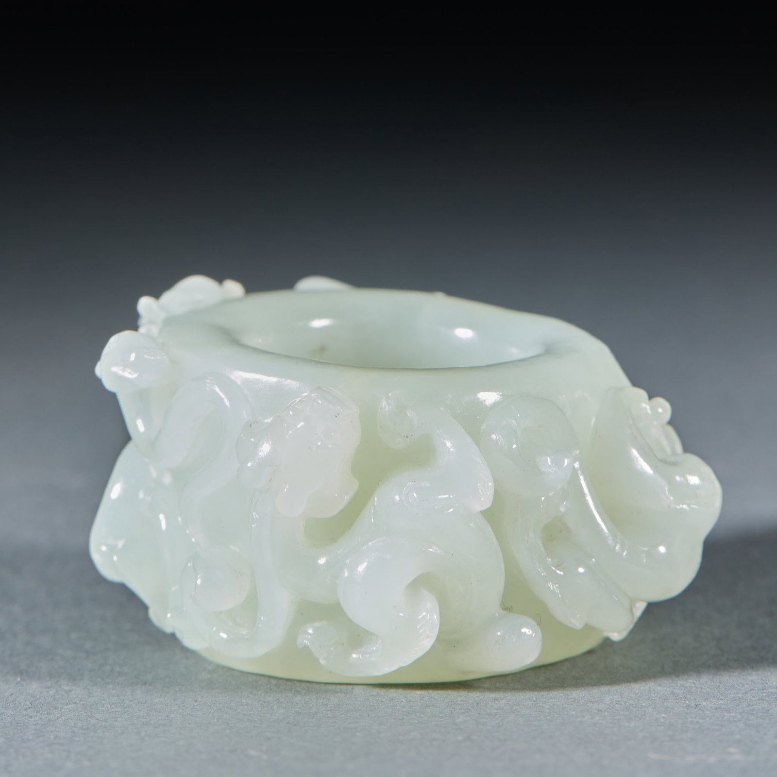 Hetian White-Jade High-Relief Thumb Ring - 3