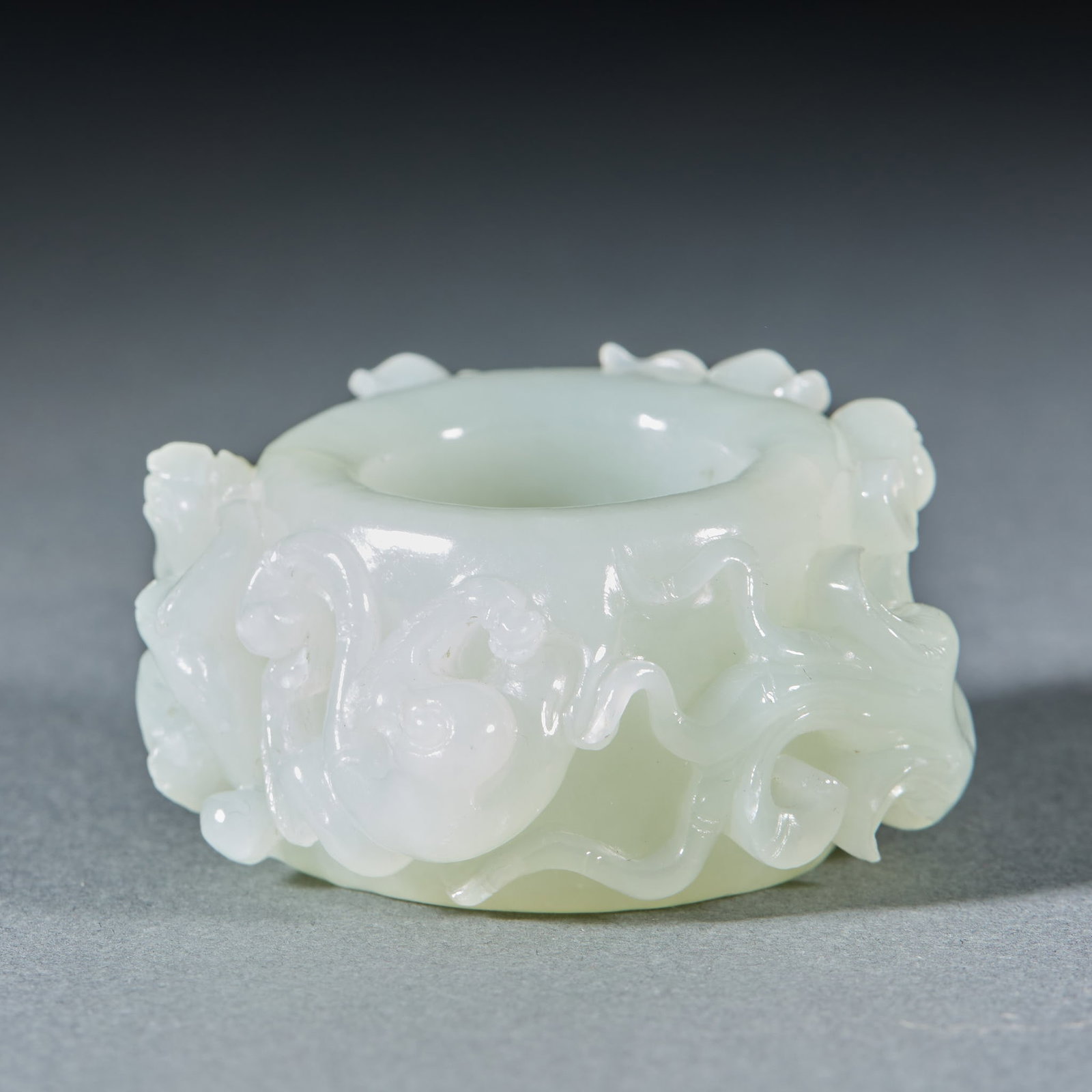 Hetian White-Jade High-Relief Thumb Ring - 4