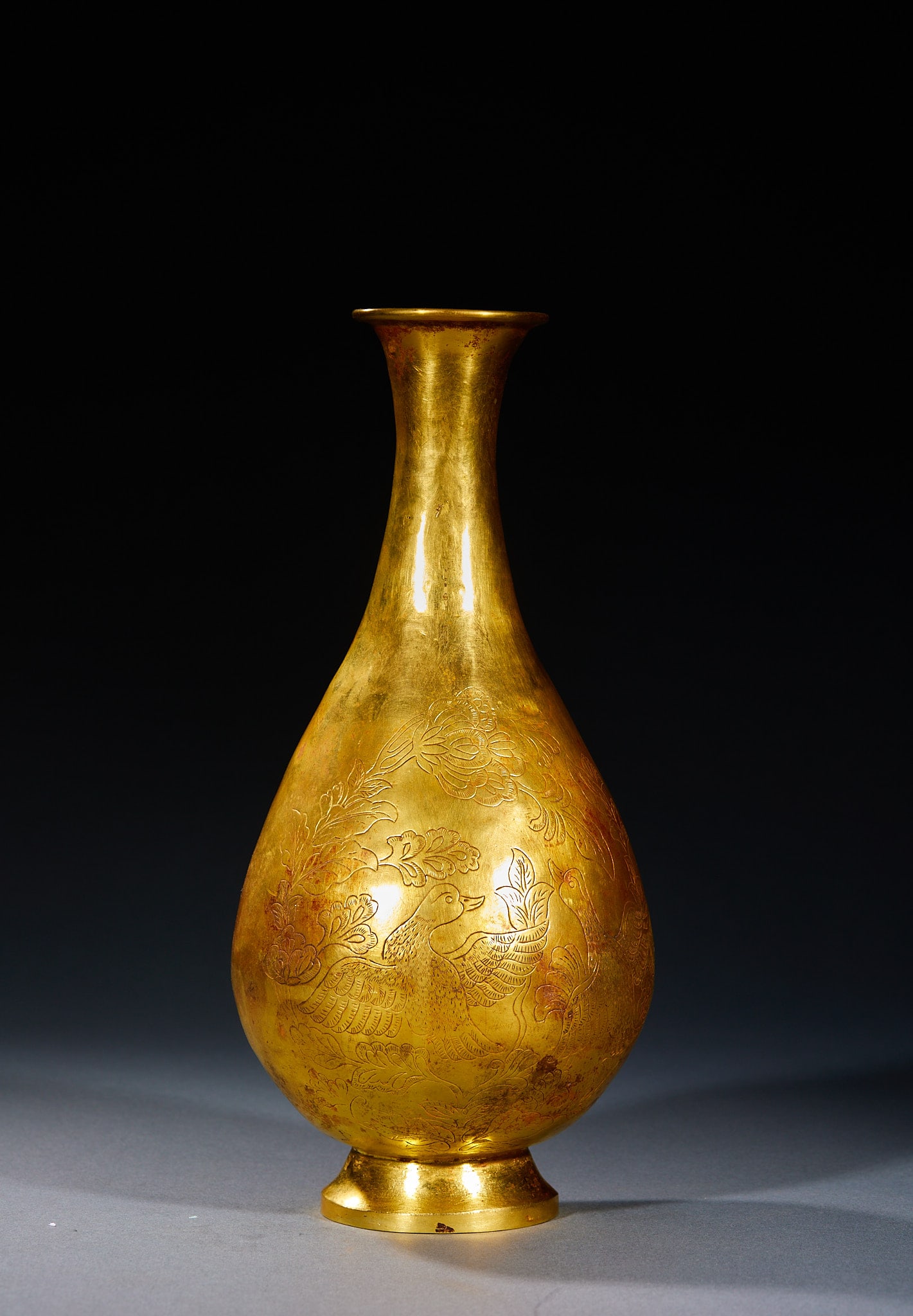 Engraved Flower-Mandarin-Duck Yuhuchun Vase (1 of 9)