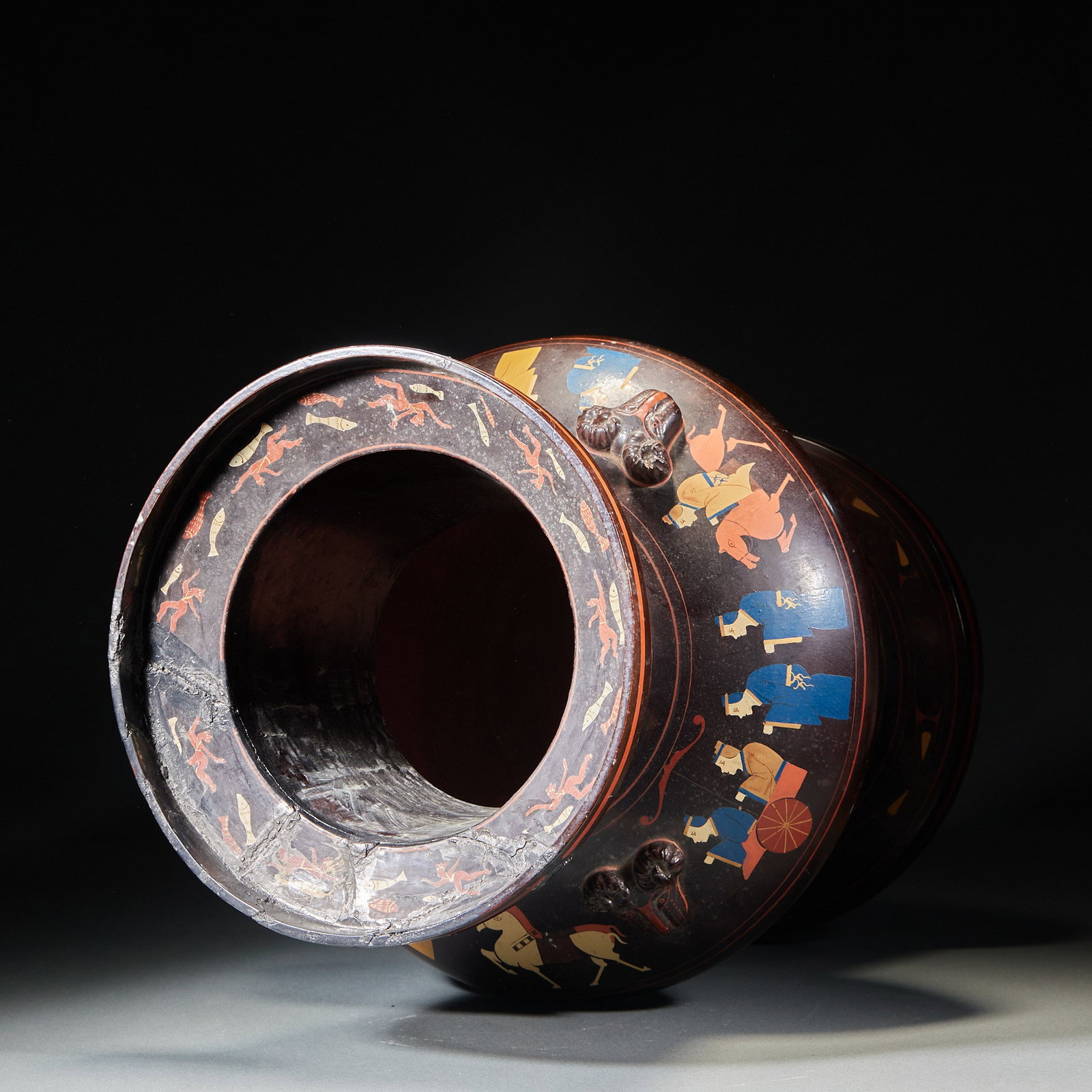 Lacquer Figure Display Vase - 15