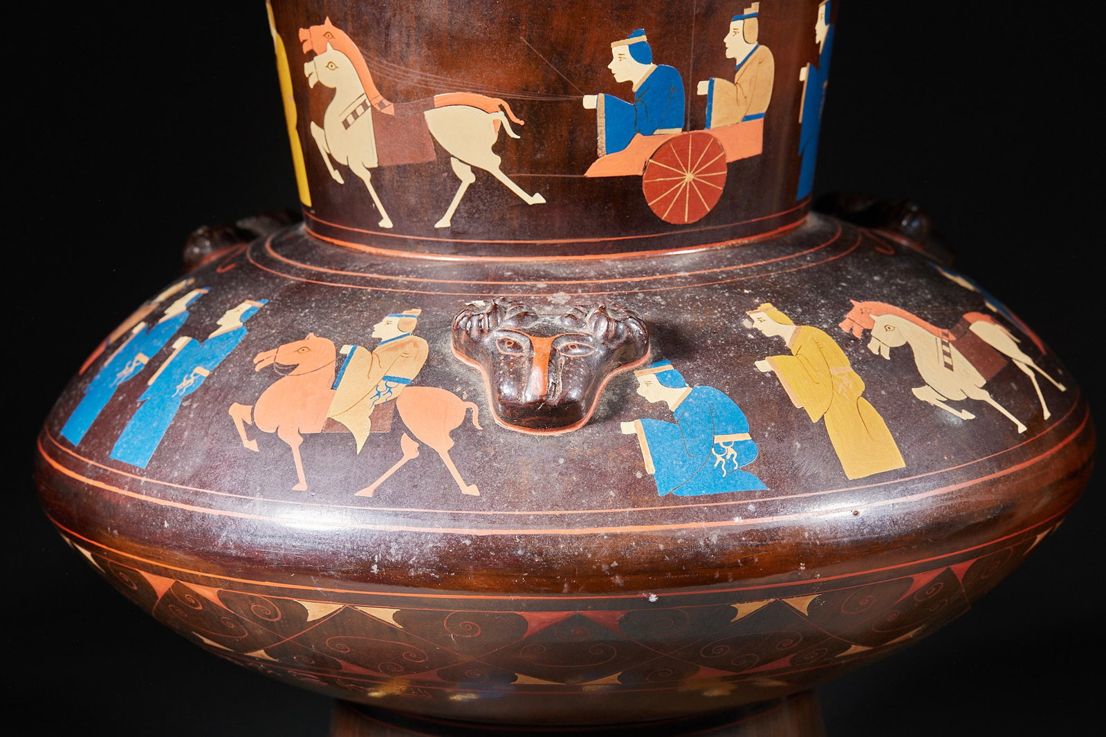 Lacquer Figure Display Vase - 7