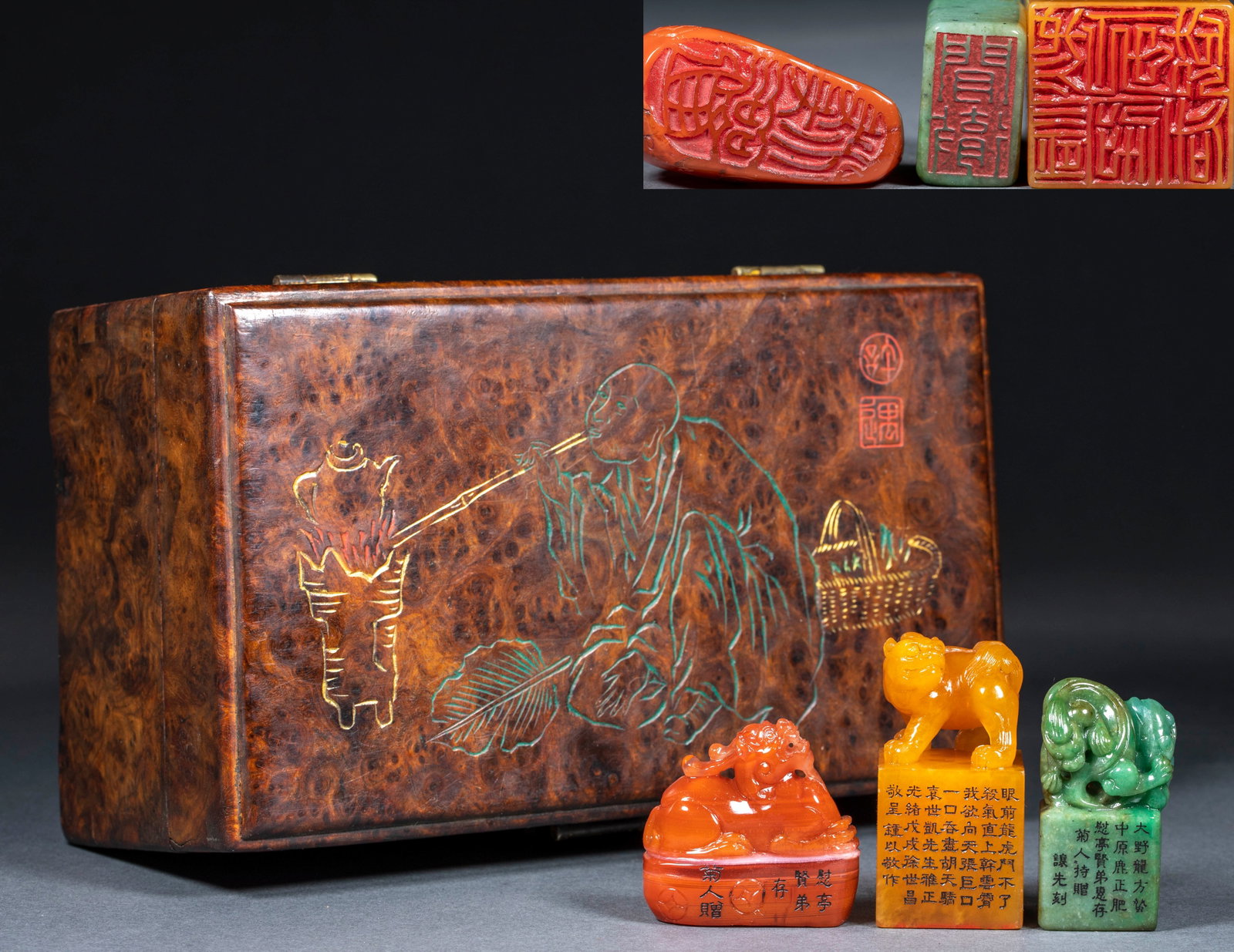 Guangxu Xu Shichang Auspicious-Beast Seals, Three: Three Guangxu-era Xu Shichang auspicious-beast seals: beast knops, inscribed faces, possibly Xu Shichang's personal seals. Warm Shoushan or tianhuang stone, a set of three ?? of artistic and human