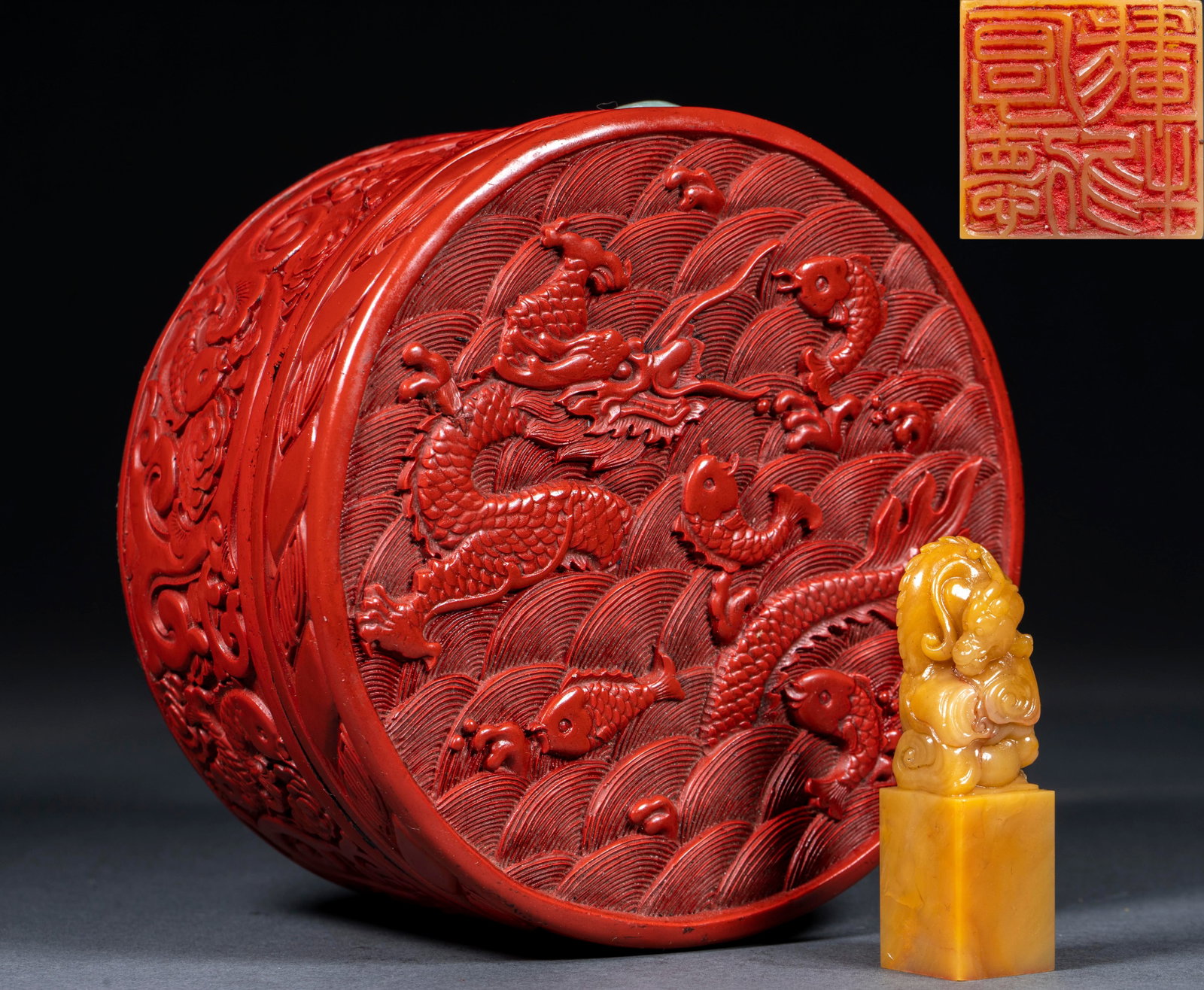 Seal of 'Qianlong, Elder Weng Fanggang': A seal with inscribed face; the side may bear 'Qianlong' and 'Elder Weng Fanggang'. Warm stone associated with the Qing calligrapher Weng Fanggang ?? of artistic and human value. H 7 cm, L 2 cm, W 2