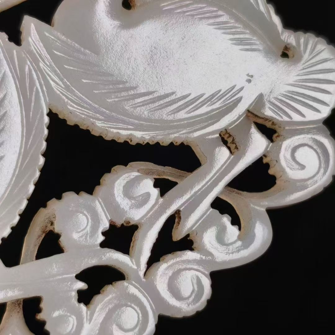 Goose-Form Jade Pendant - 2