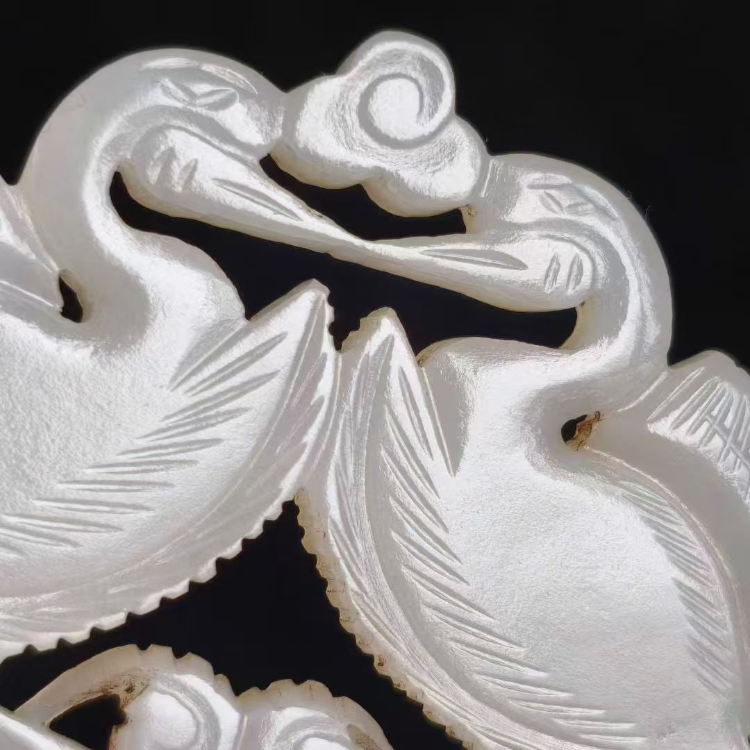Goose-Form Jade Pendant - 3