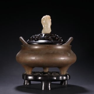 'Shi Gu Zhi Bao' Copper Double-Eared Incense Burner (1 of 9)