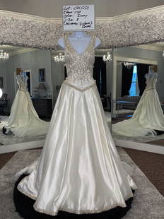 Victoria's Bridal Gown; Size: 8; Retail: $1399: Victoria's Bridal Gown; Ivory; Size: 8; Original Retail: $1399; Includes Plastic Dress Bag; Buyer is Responsible to Pickup or Arrange Shipping from Portland Oregon; No guarantee, warranties,