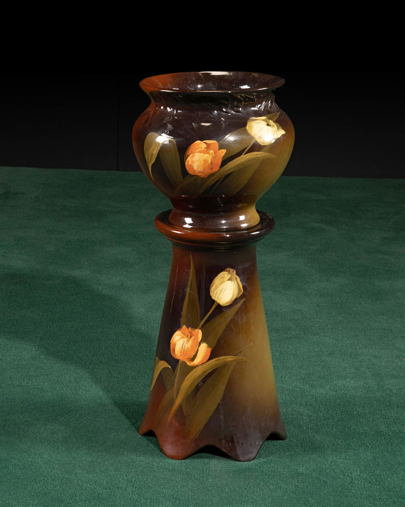 A Weller Dickens Ware jardiniEre and pedestal (1 of 4)