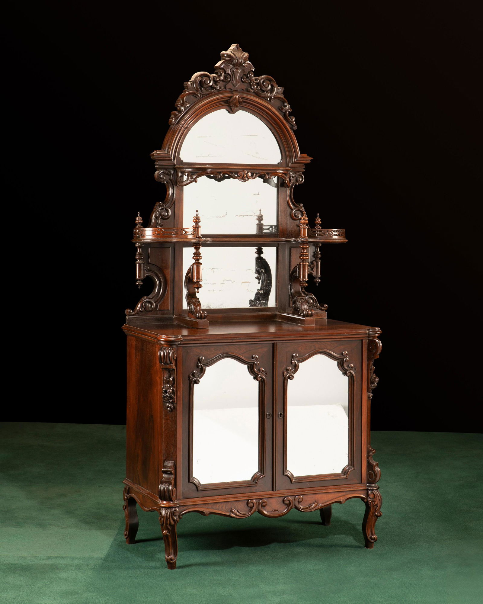 An American Victorian Rococo Revival server/EtagEre (1 of 3)