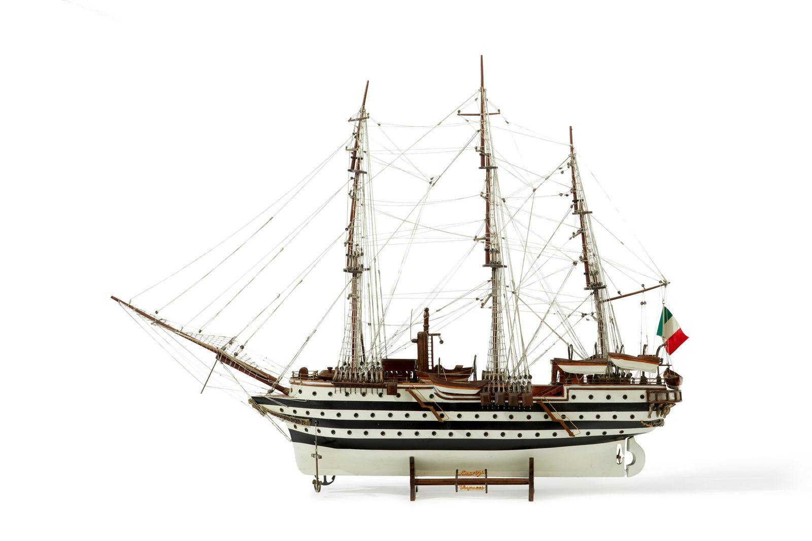 fA ship model (1 of 12)