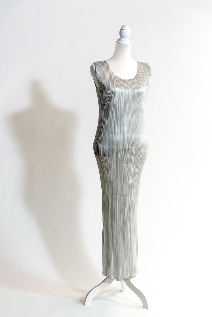 Issey Miyake Eyeball Globe Dress Sleeveless, 'pleats Please Issey Miyake Eyeball Globe Dress Sleeveless, 'pleats Please