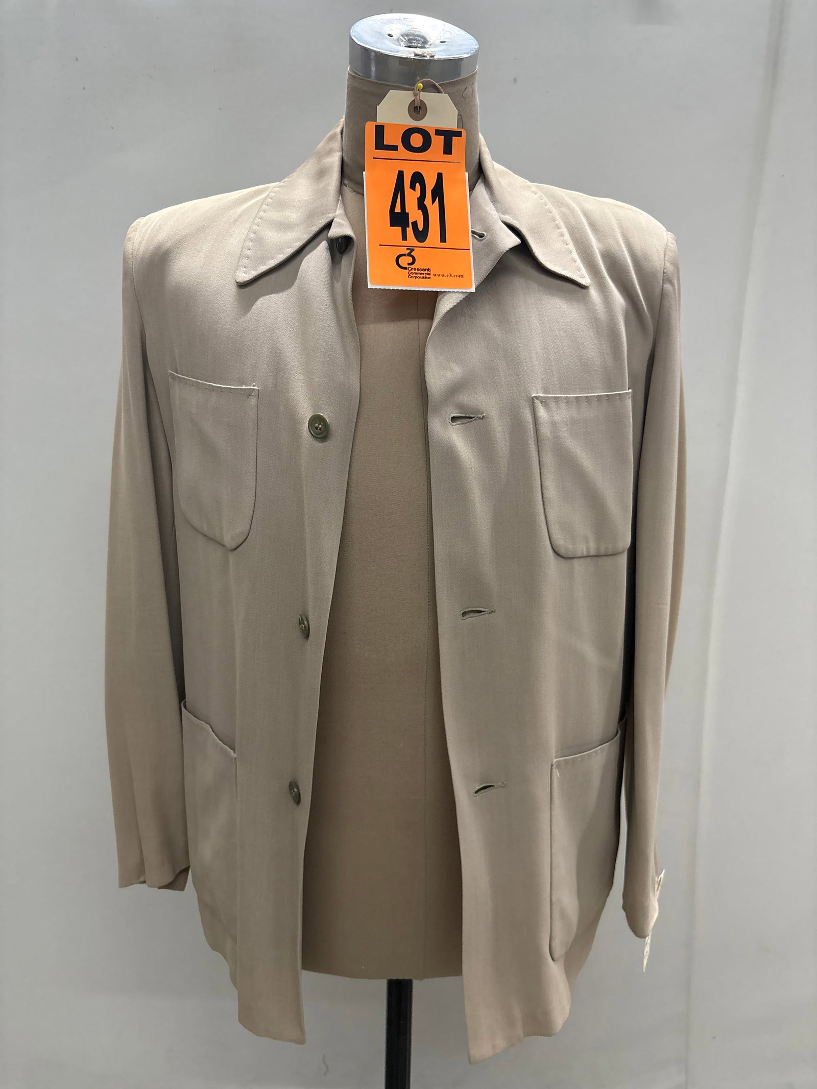 1950's Loafer, Size 42, Tailored by Hollywood Sportswear Co. in Los Angeles, CA: 1950's Blazer, Size 42, Tailored by Hollywood Sportswear Co. in Los Angeles, CA IMPORTANT NOTE TO BIDDERS: We are not an auction gallery but a liquidator retained by CRC as they wind-down operations.