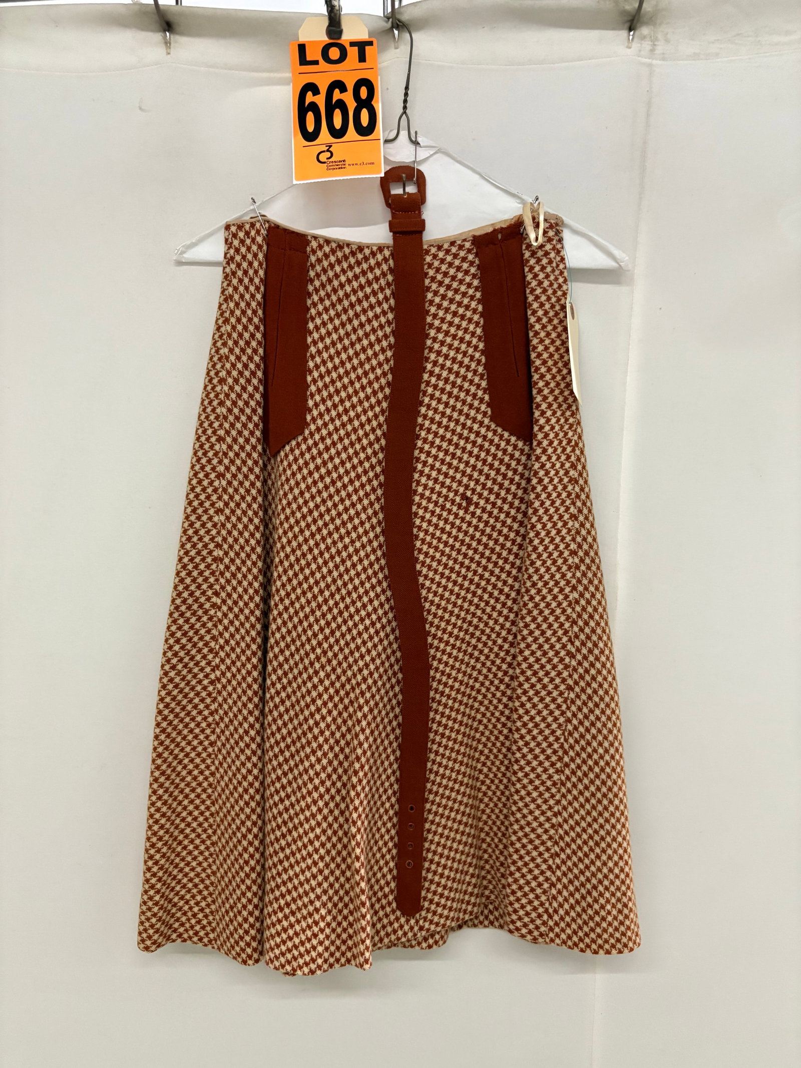 2pc 1940's Pleated Skirt with Belt, W-24, H-42 reads "M. (Marilyn) Maxwell" (1 of 4)