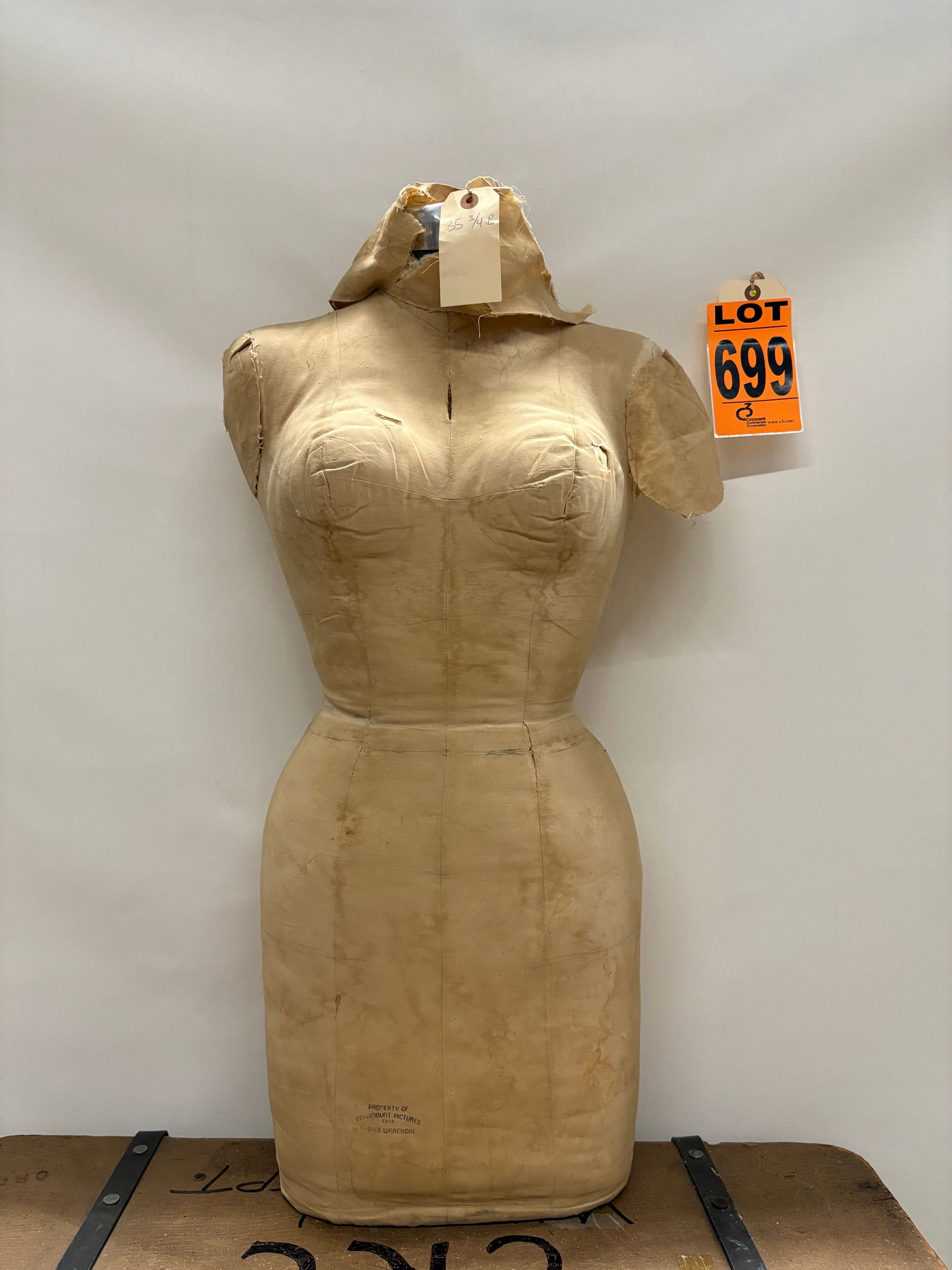 Glynis Johns Bust Form, Size Bust 35.75, Paramount Pictures (1 of 9)