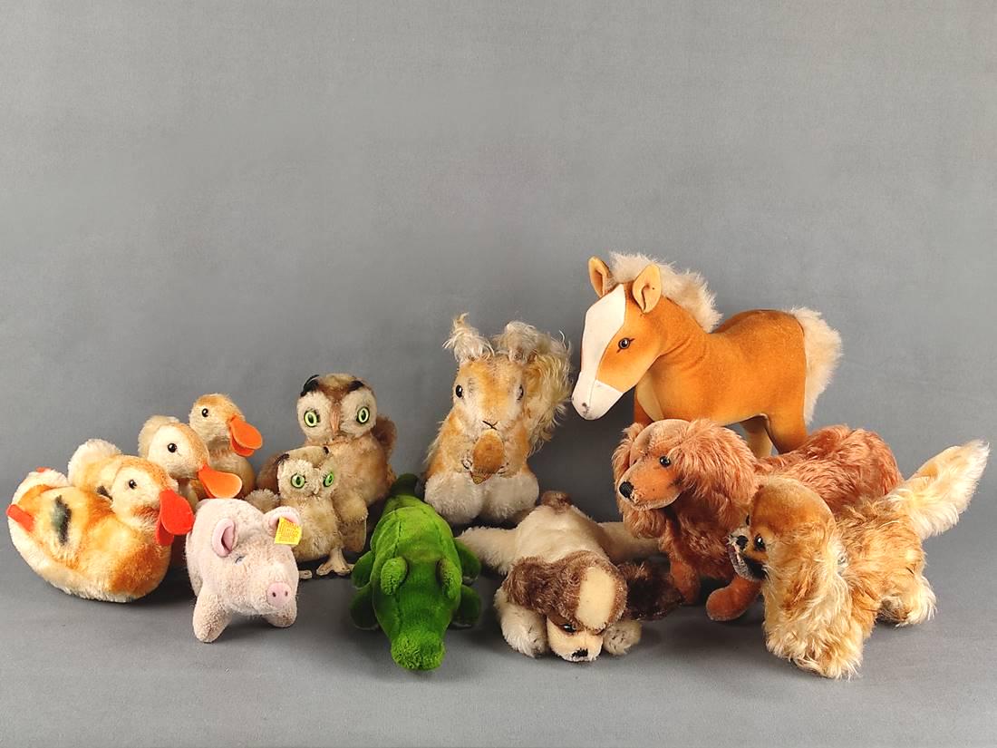Steiff set, consisting of 12 different animals, squirrel Steiff set, consisting of 12 different animals, squirrel