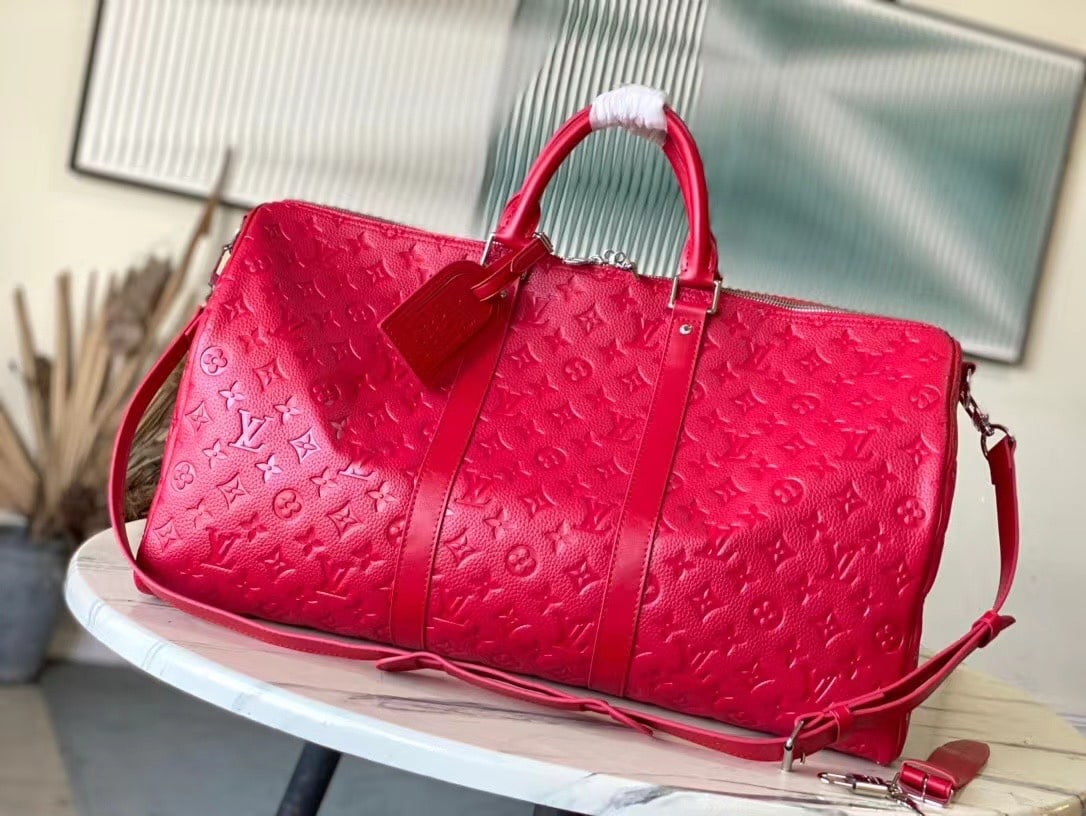 LOUIS VUITTON (1 of 9)