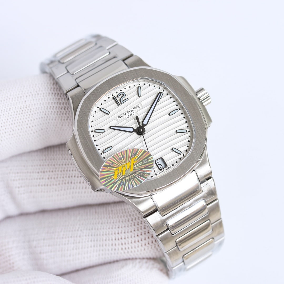 Patek Philippe 7118 (1 of 9)