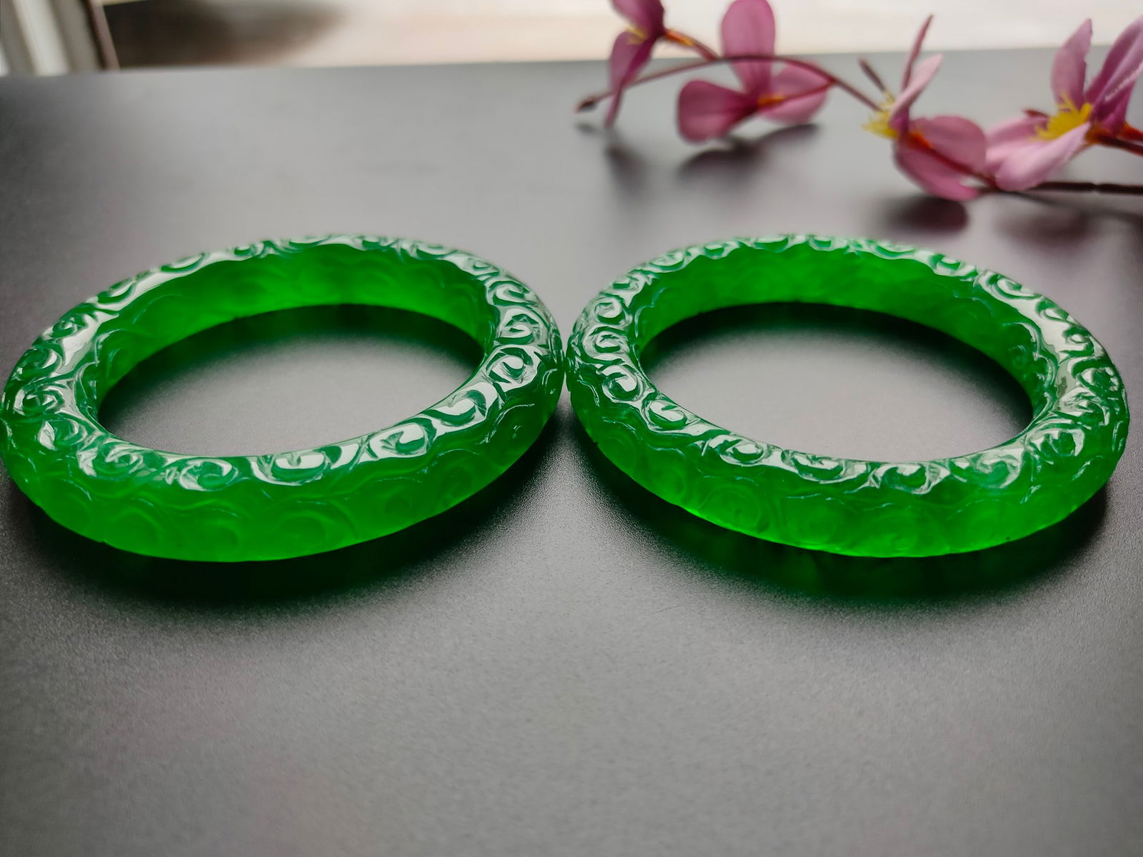 Icy Imperial Green Jadeite Bangle (1 of 8)