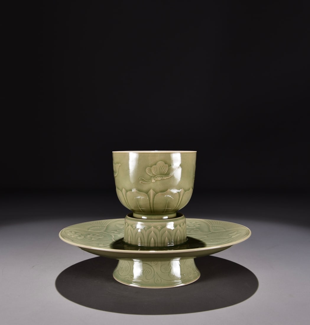 set of Song Dynasty Yue ware celadon lotus-patterned cups from the collection: Dimensions: Height 15cm, Width 24cm Provenance:Private Estate, Michigan. Our dedicated team expertly handles both domestic and global shipping arrangements.We accept wire transfer and credit or debit