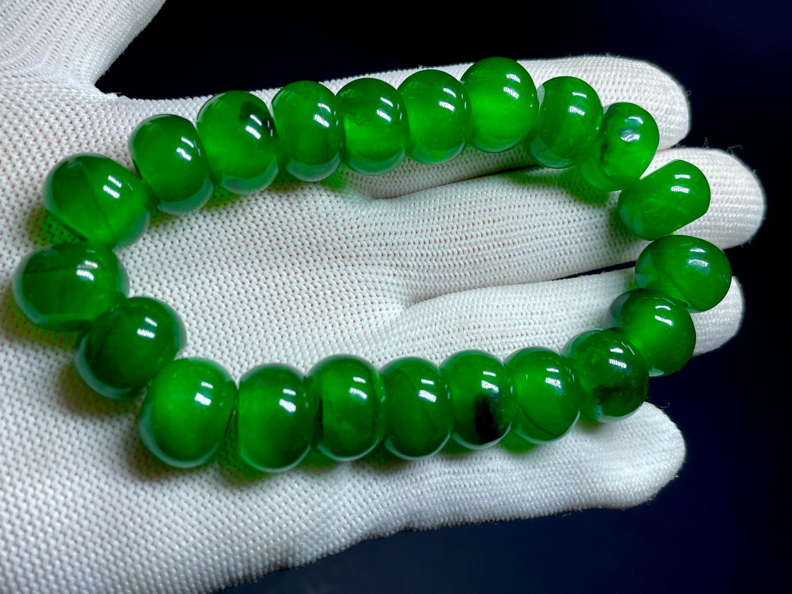 Old Collection of High-Ice Imperial Green Jadeite Bracelet (1 of 6)