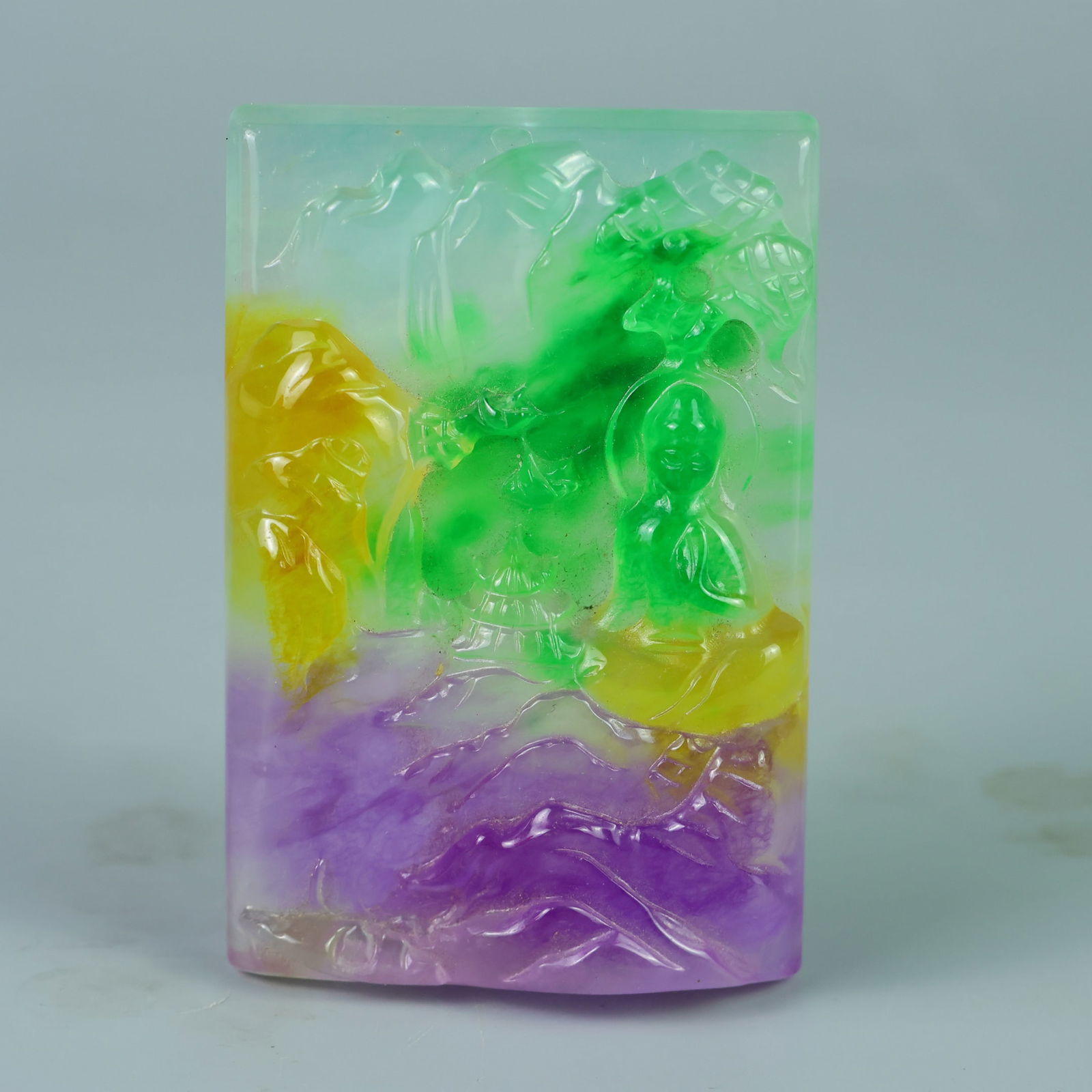 Perfectly crafted high-quality ice-crystal Guanyin plaque. (1 of 9)