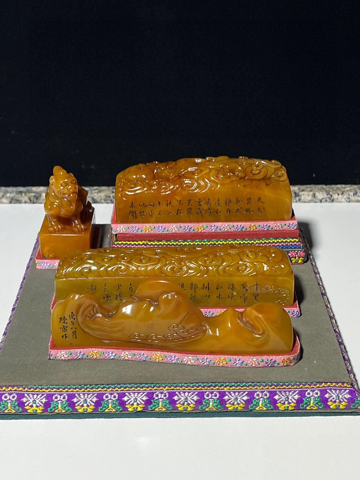 Tianhuang stone scholar's seal ornament: A finely crafted Tianhuang stone seal and calligraphy set, measuring 8 x 13 cm and weighing 1879 g, by artist Chen Lei. Provenance:Private collection from a professor in University of Pennsylvania. Ou